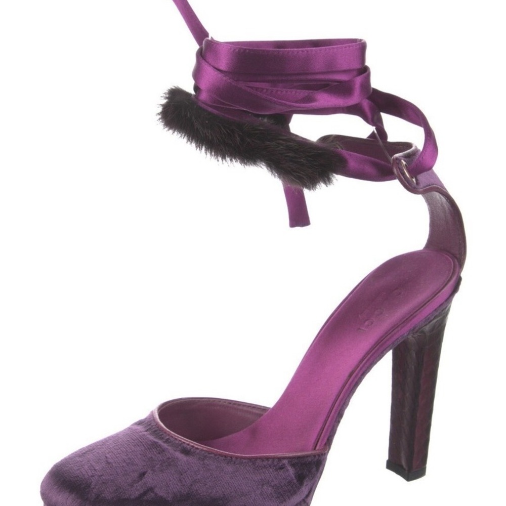 Gucci Purple Velvet Women's Heels - Picture 4 of 4